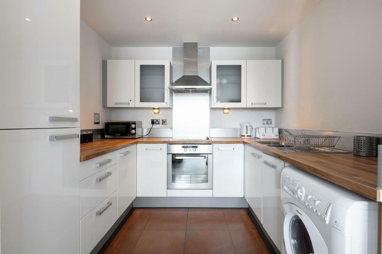 Luxury With River View, Gym And Parking Appartement Londres