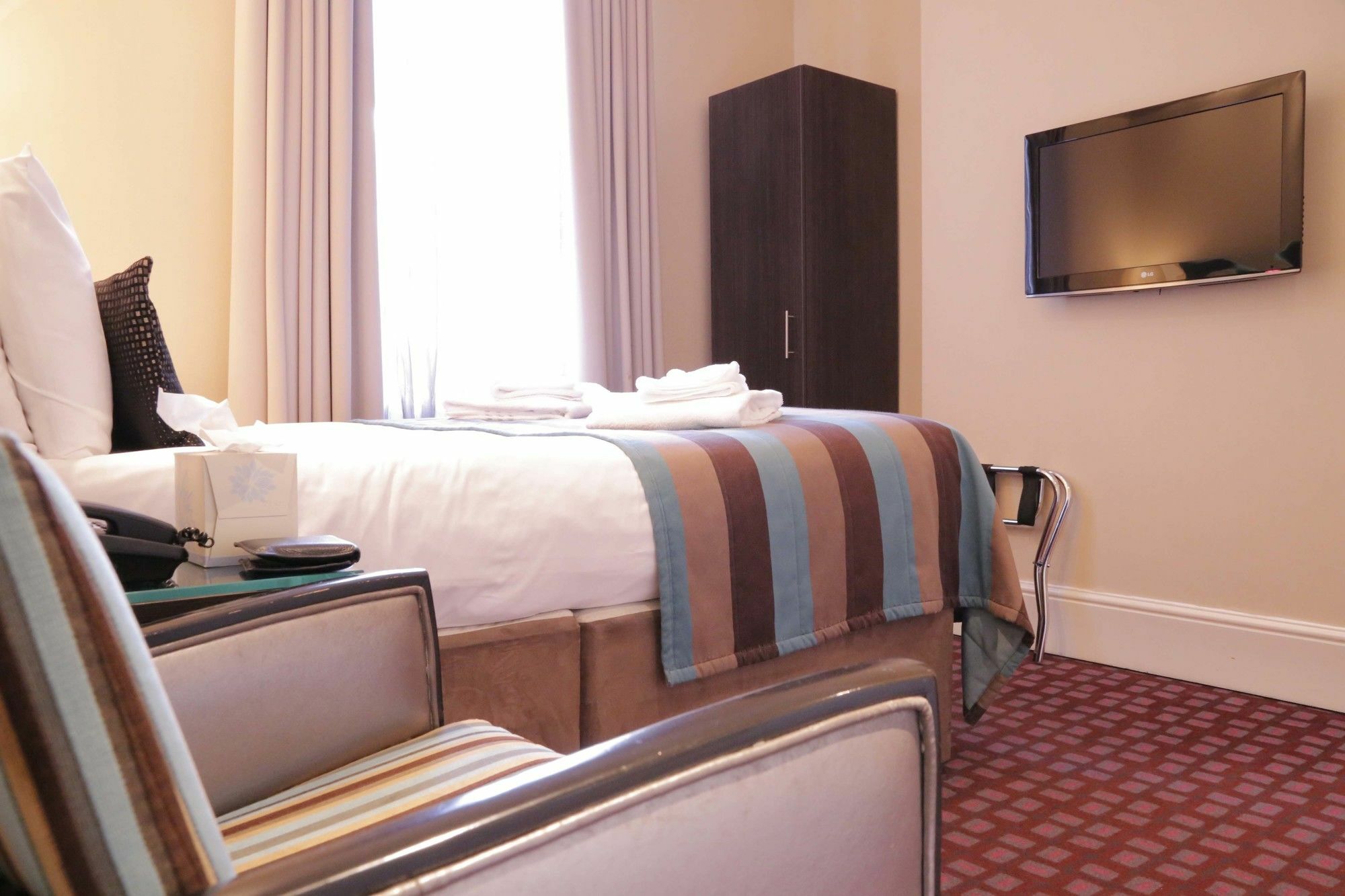 Astors Belgravia 3*