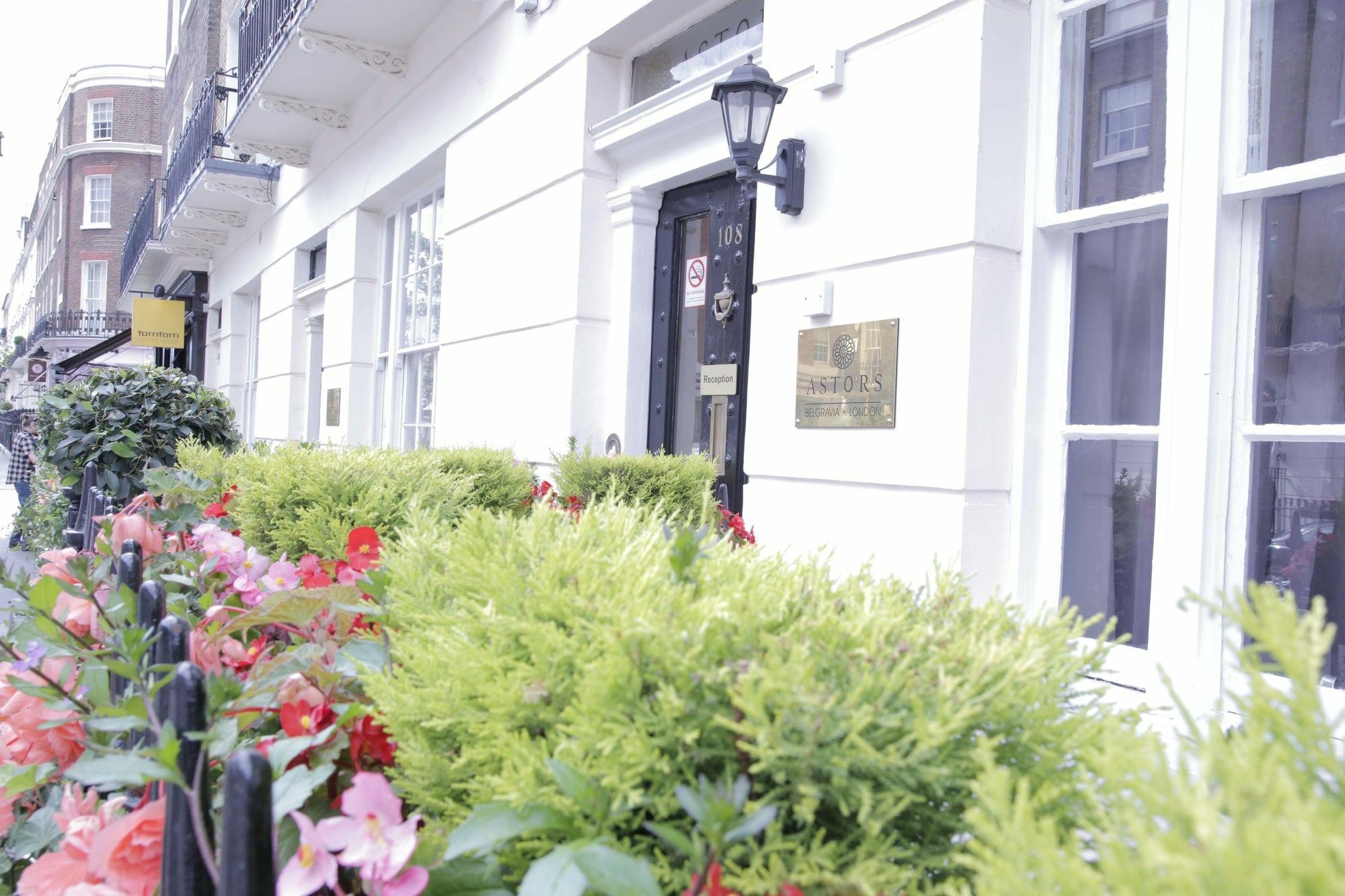 Hotel Astors Belgravia 3*
