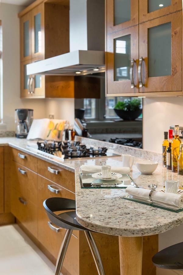 Grand Ambassadorial Duplex Hyde Park London