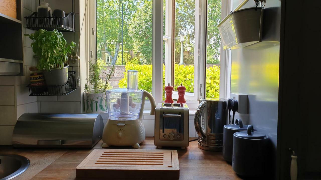 Riverside Court Appartement