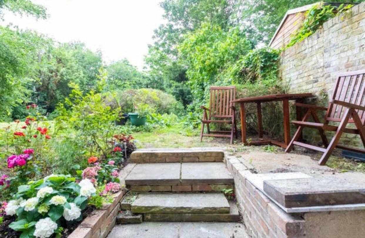 2 Bedroom Close To Camden Town Londres