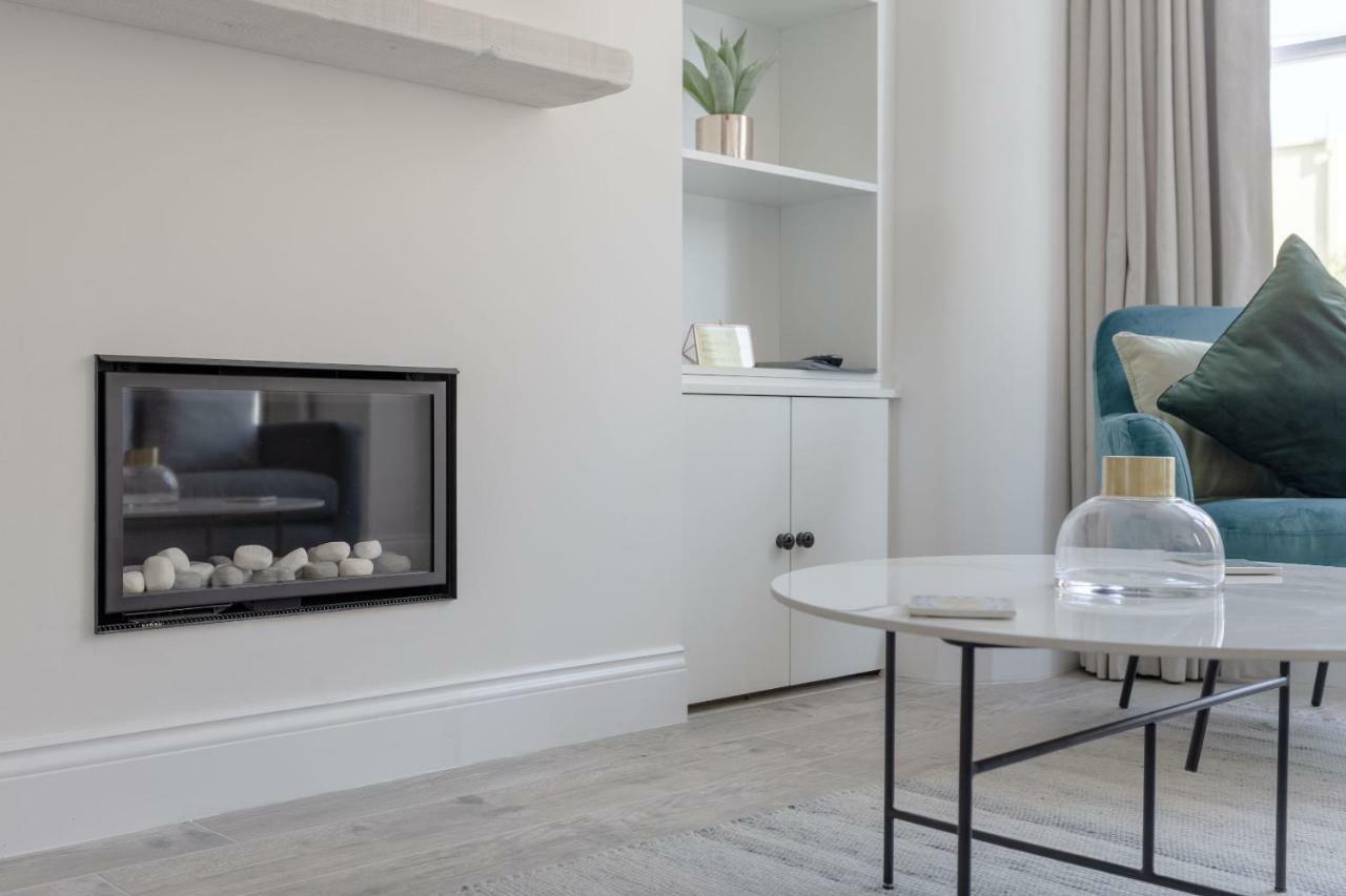 Stunning 3 Bedroom 2 Bath In Fantastic Location Appartement Londres