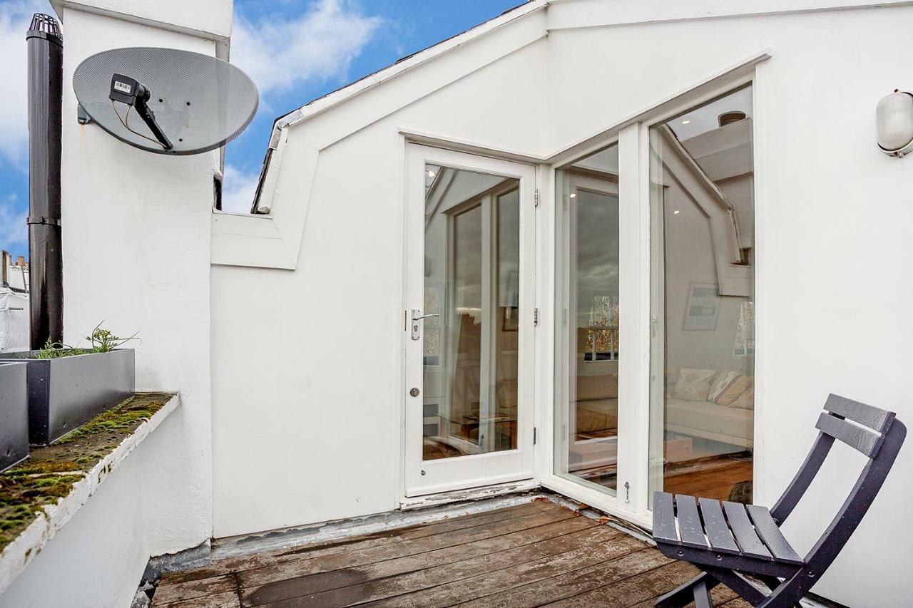 Beautiful 2 Bedrooms In Knightsbridge *