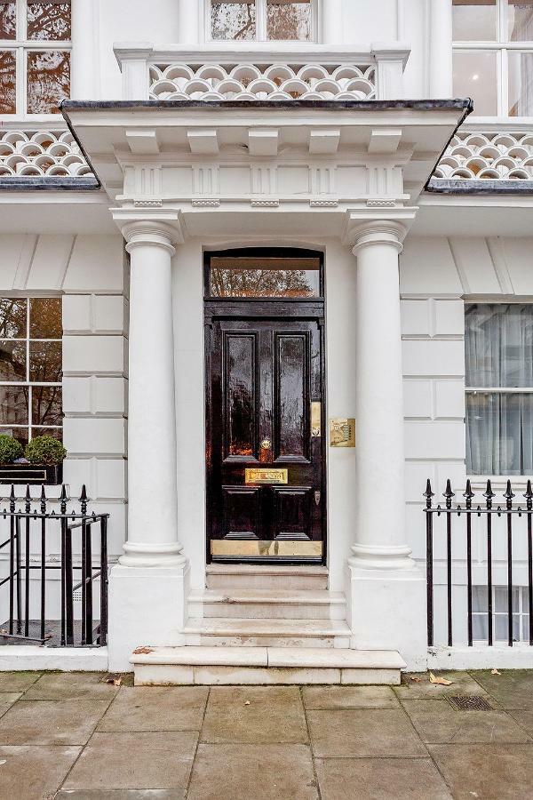 Beautiful 2 Bedrooms In Knightsbridge Apartment