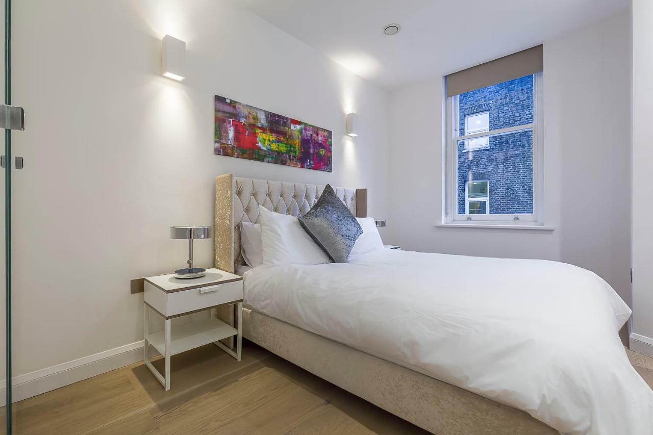 Charles Dickens, Tate Modern Appartement *