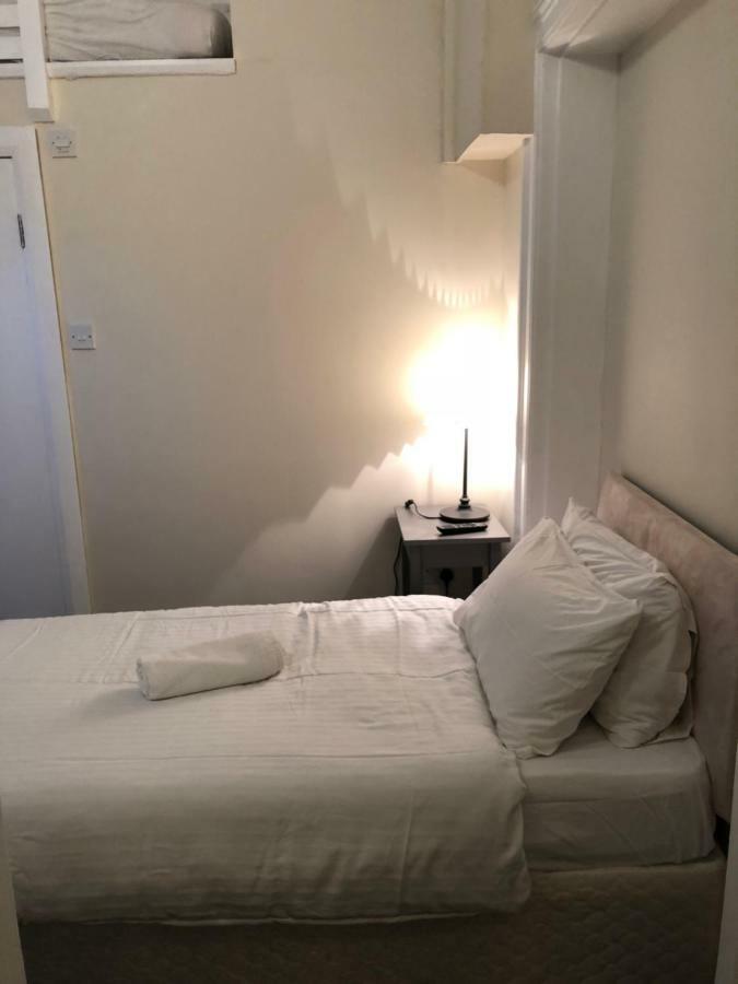 Tourian Lounge Hotel Londres