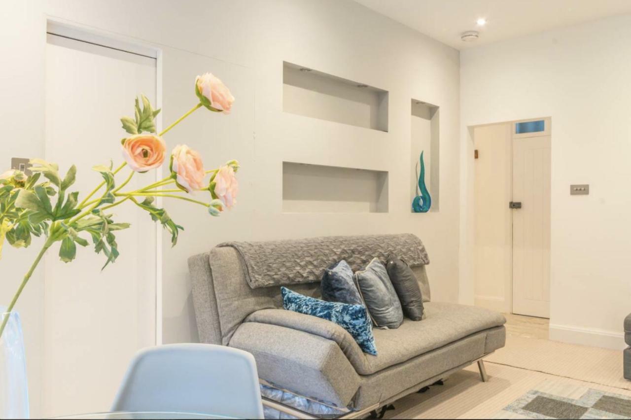 Apartment Brondesbury London