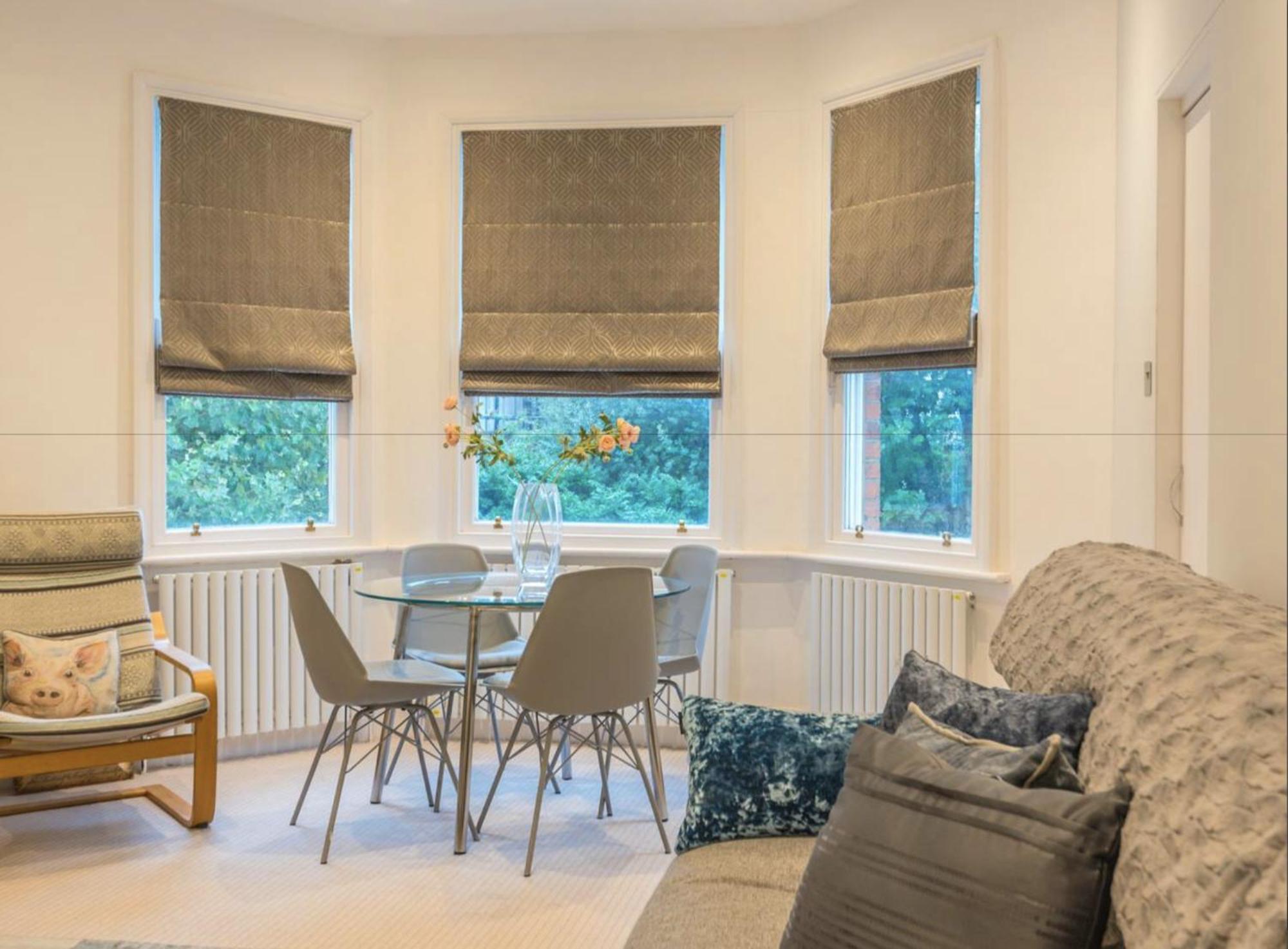 Brondesbury Apartment *