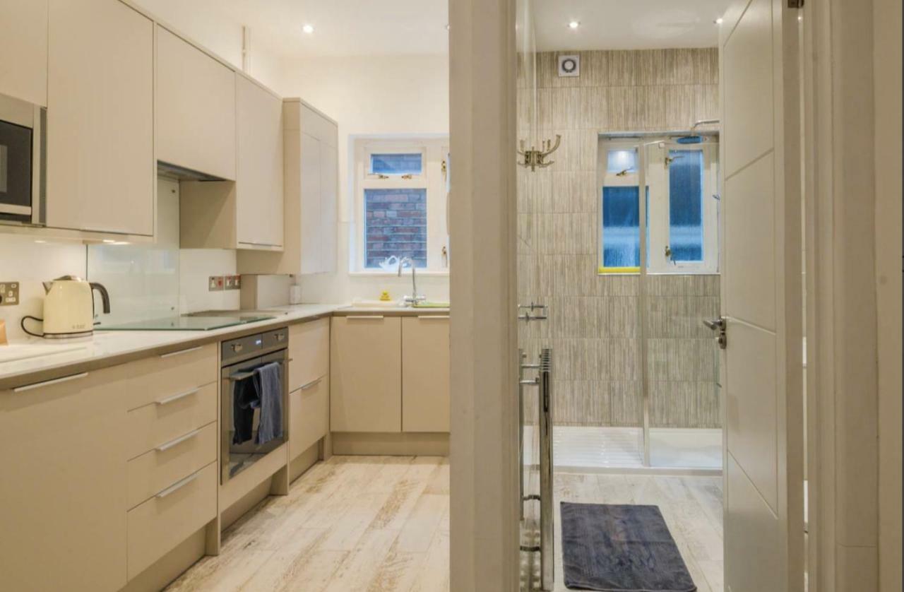 Brondesbury * London