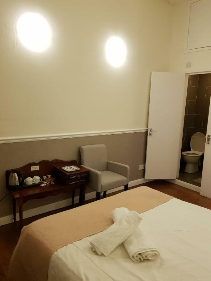 Bed and breakfast Tourian Lounge Hotel