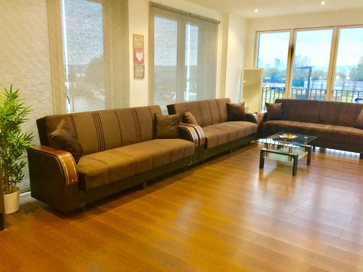 Excel 2 Bedrooms River View