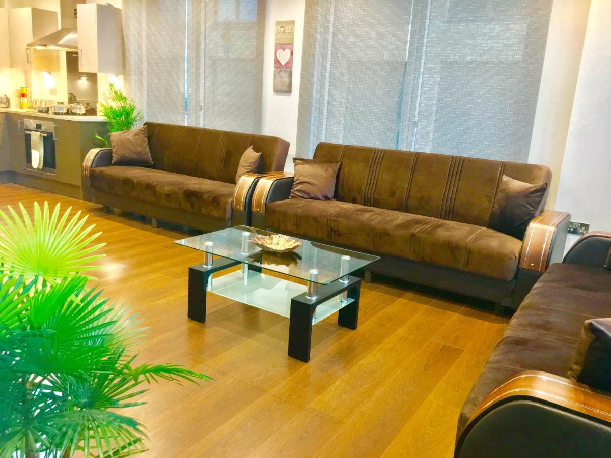 Excel 2 Bedrooms River View Appartement *