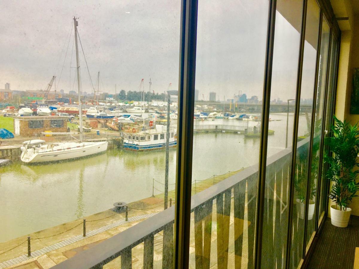 Excel 2 Bedrooms River View Appartement