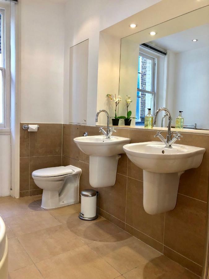 Buckingham Palace View Apartment *