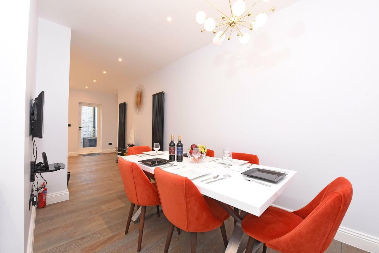 Stylish!! Spacious 2 & 3 Deluxe Near Victoria Station Appartement