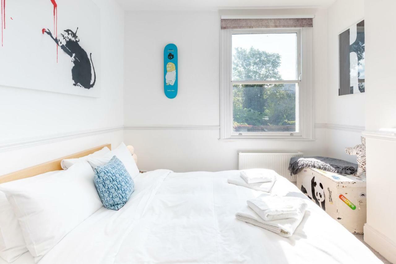 Gorgeous, 4 Bed Victorian House In Dollis Hill Londen
