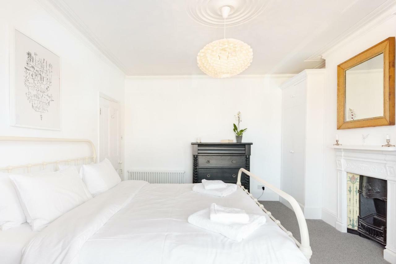 Casa de Férias Gorgeous, 4 Bed Victorian House In Dollis Hill