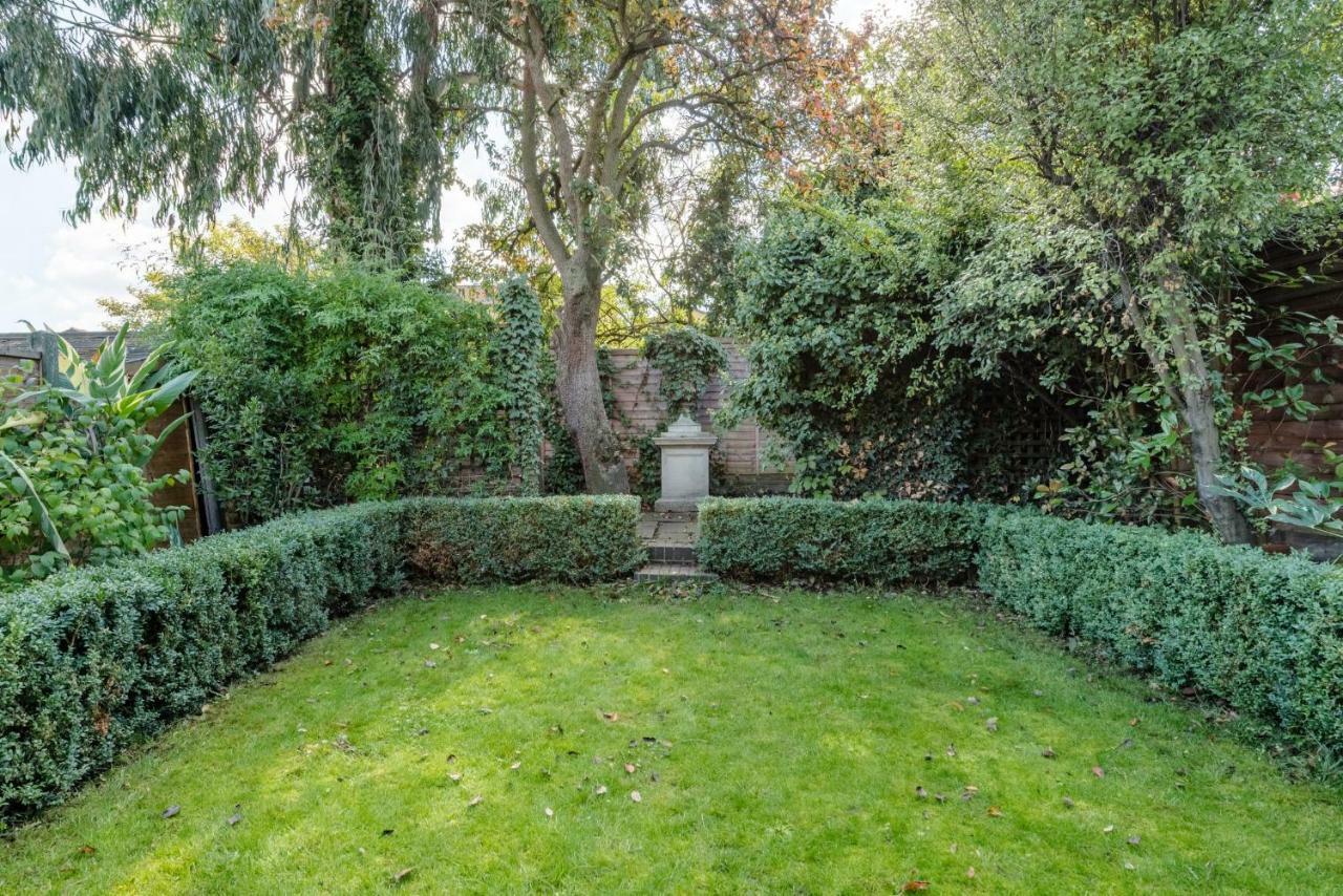 Gorgeous, 4 Bed Victorian House In Dollis Hill Londres