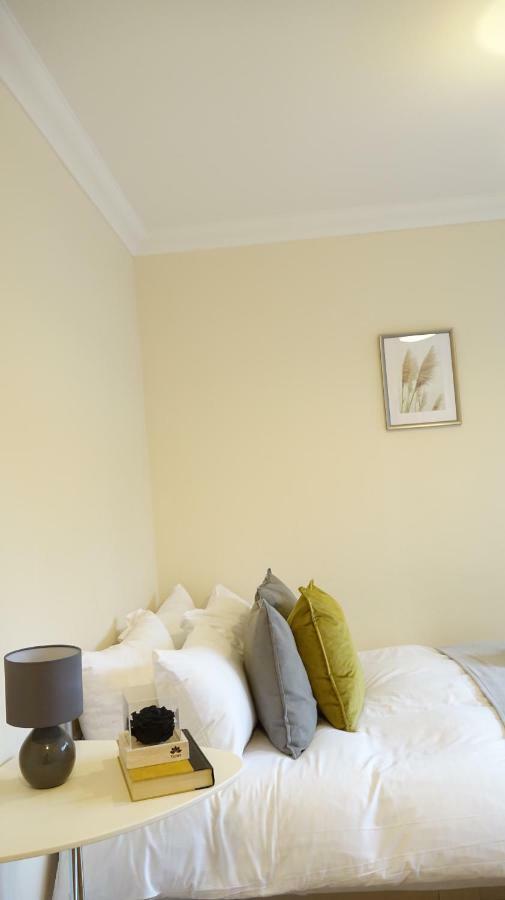 Heathrow Ensuite Stanwell