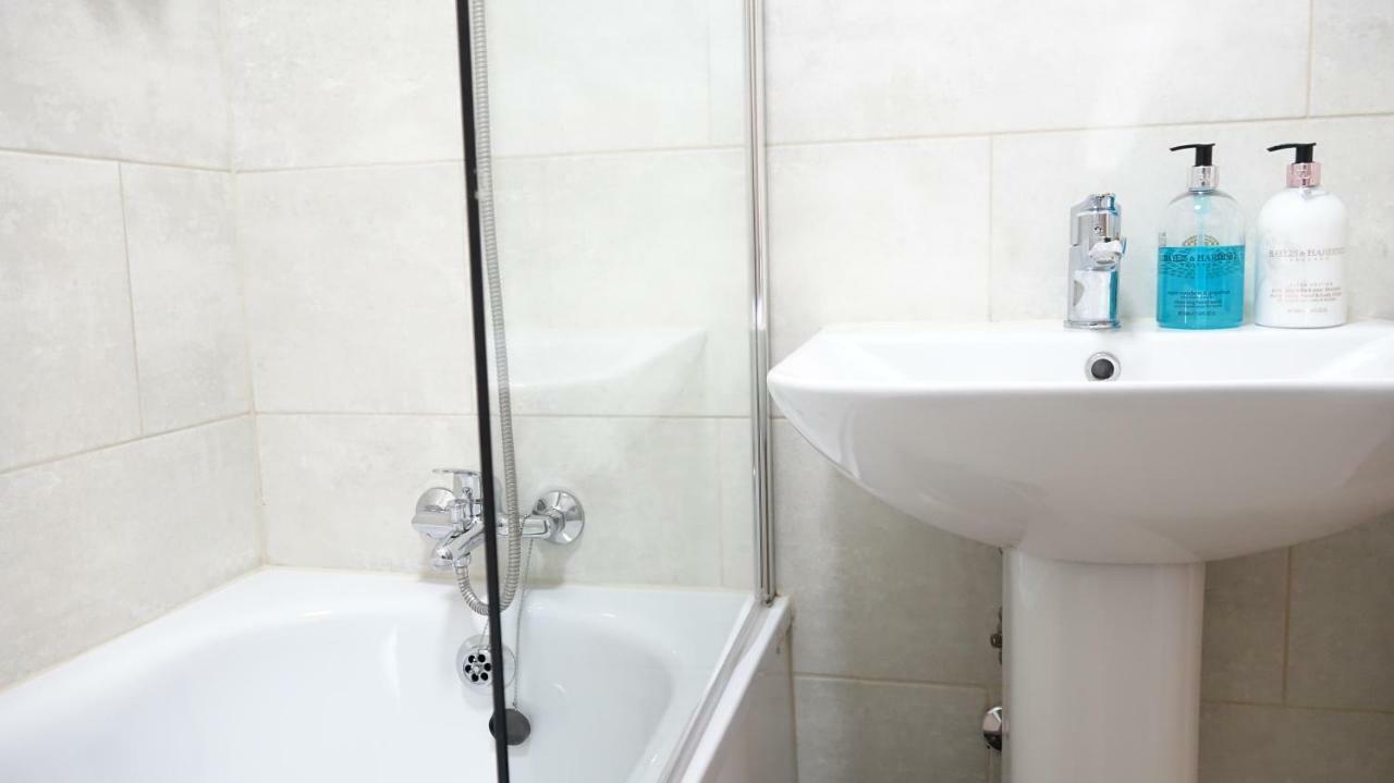 Heathrow Ensuite Stanwell