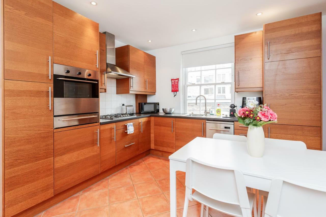 New 2 Bed In Covent Garden * Londres