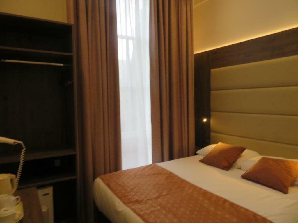 Glendale Hyde Park 3*