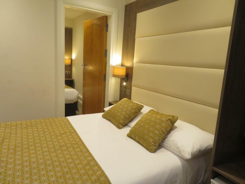 Glendale Hyde Park 3*
