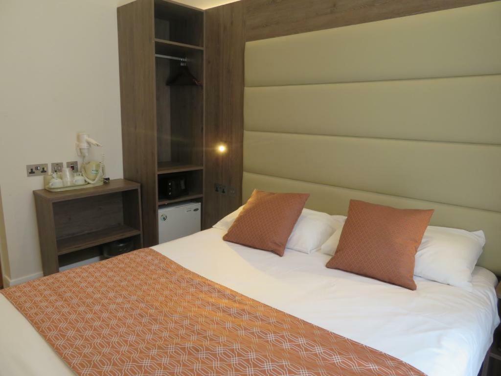 Glendale Hyde Park 3*