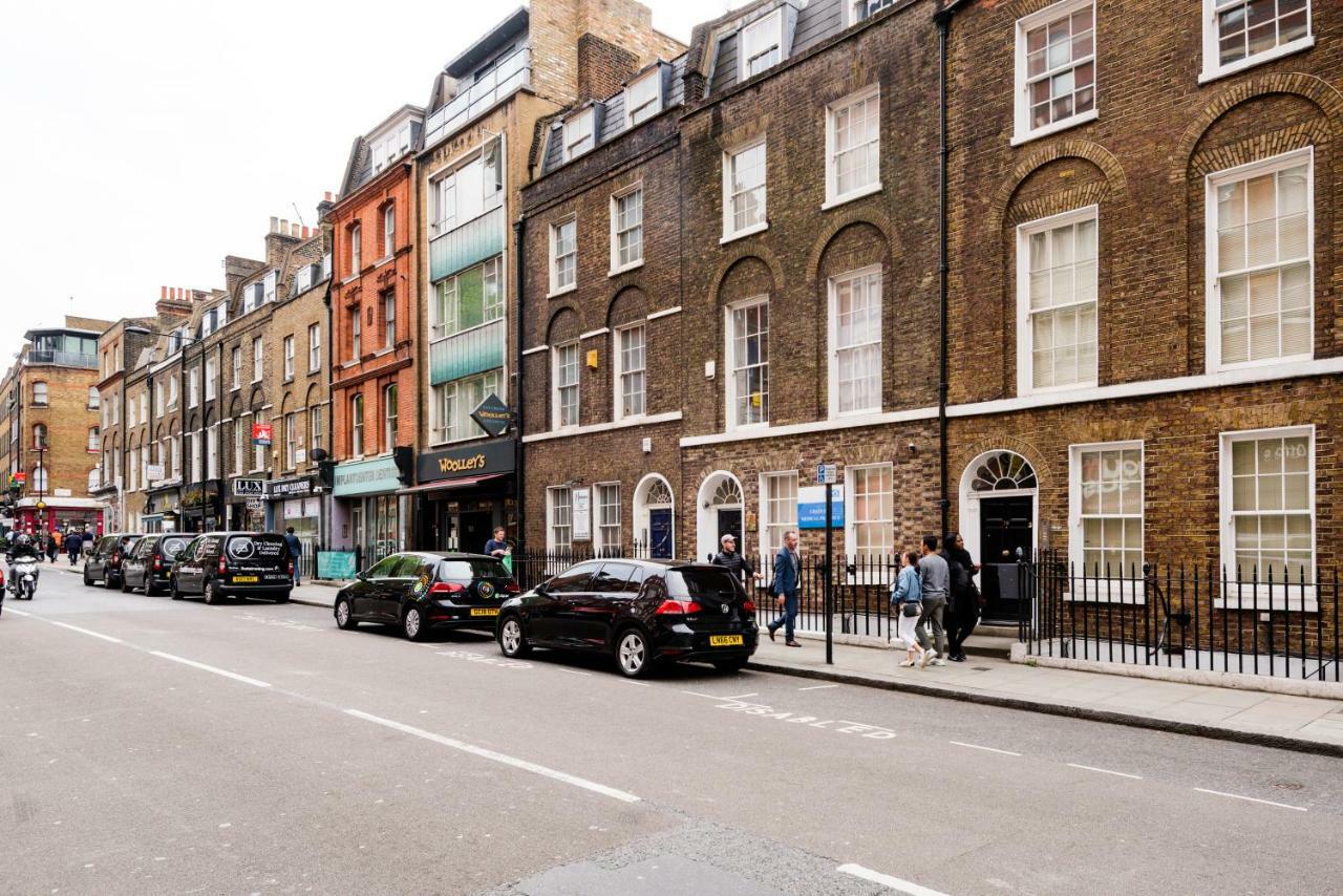 Large Two Bed With Private Entrance And Patio Appartement