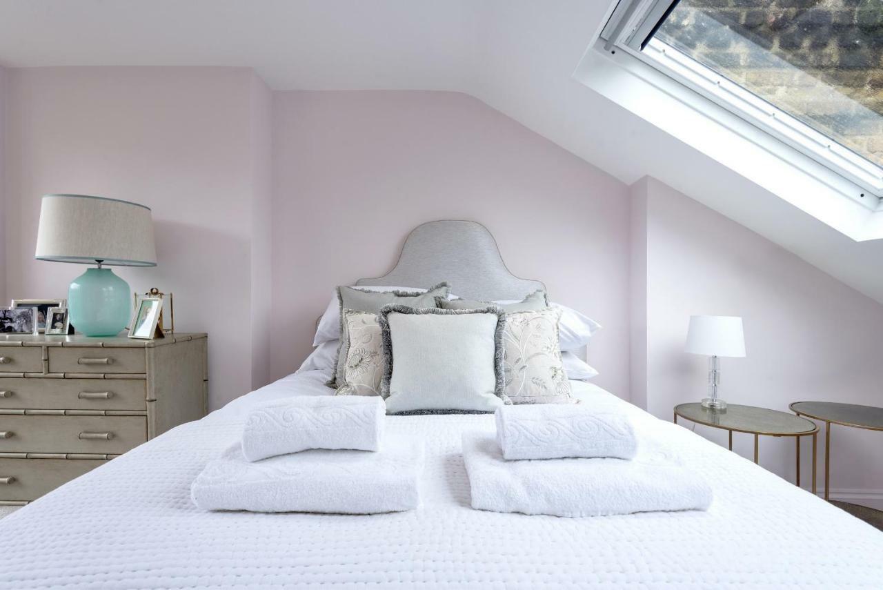 Chic Wandsworth With Patio By Underthedoormat Сasa de vacaciones