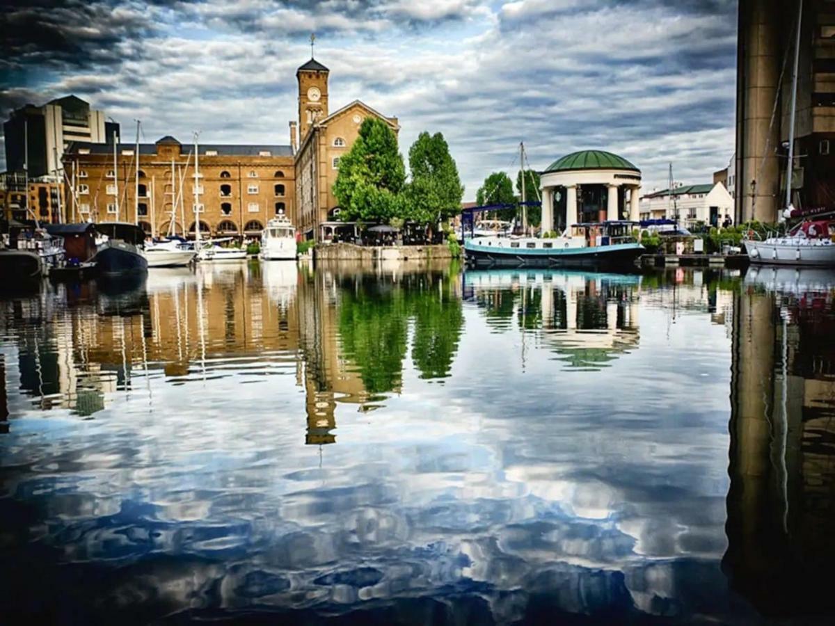 Appartement Amazing 2 Beds 2 Baths 10 Minutes To Bridge Londen