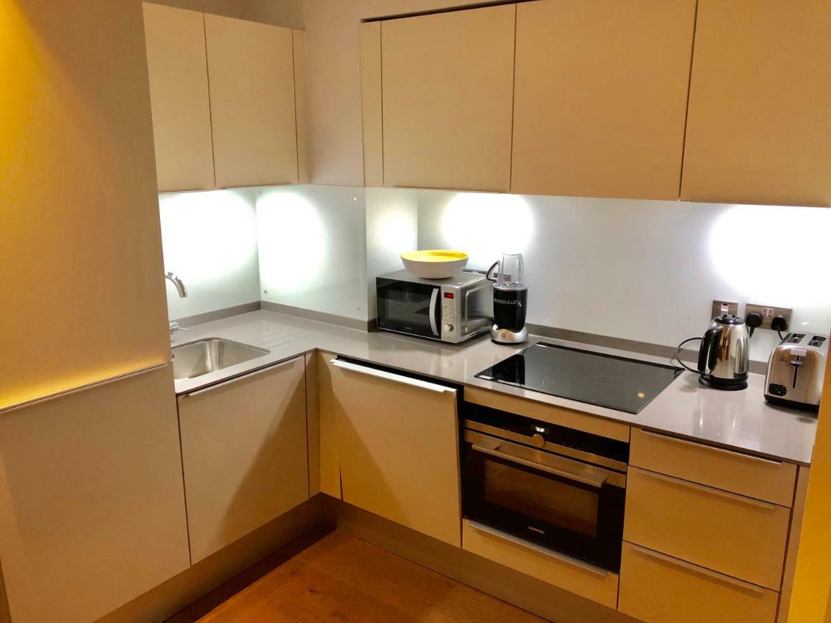 Eye Suites Appartement *