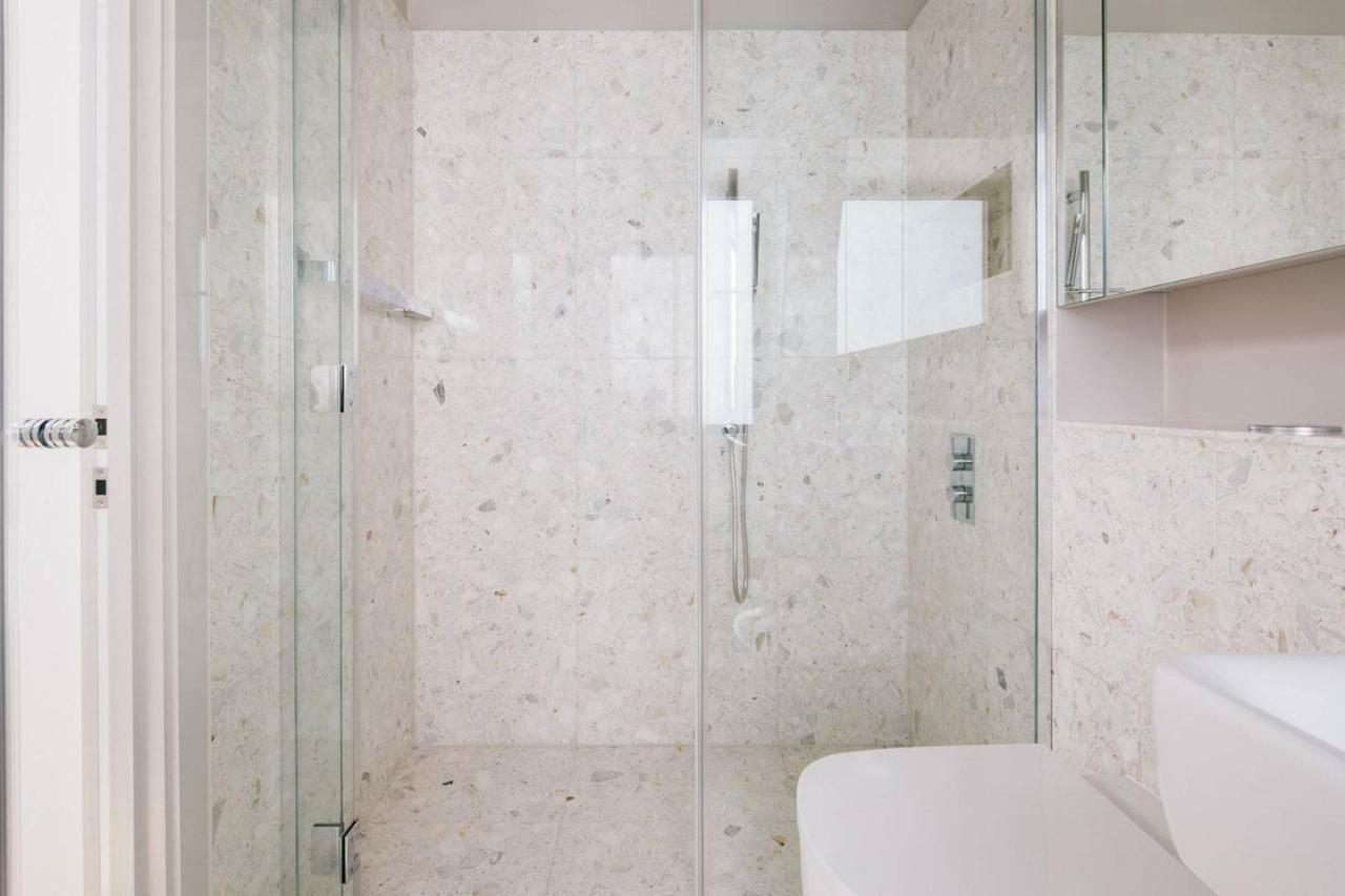 The Interlock - Oxford St Apartment