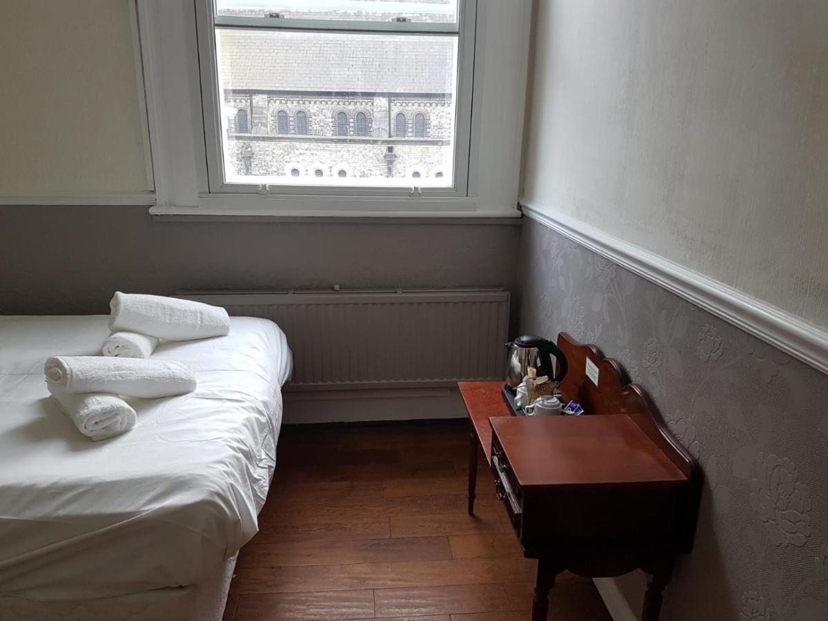 Bed and breakfast Tourian Lounge Hotel Londres