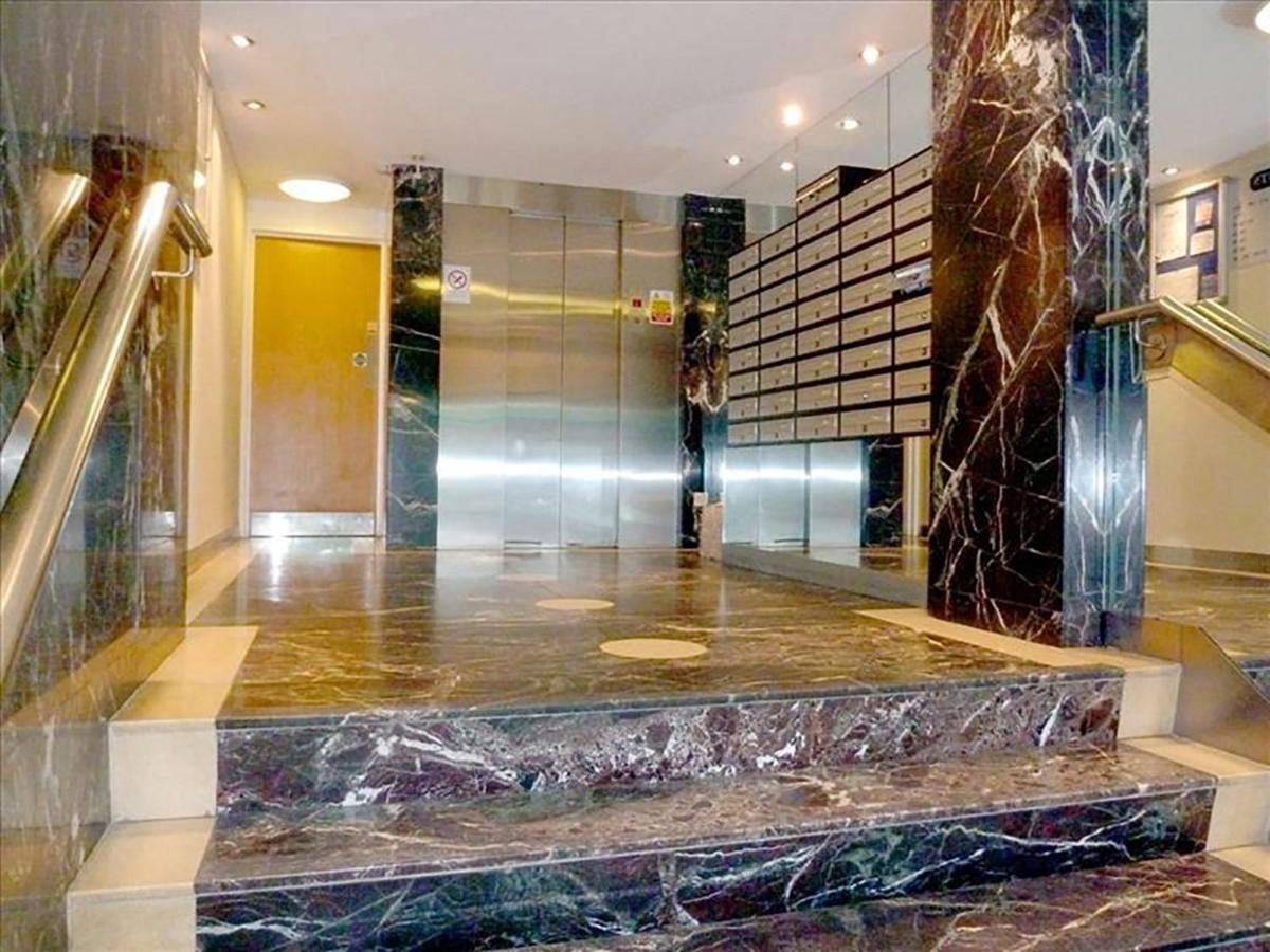 Elegant W1 Penthouse W Terrace Nr Oxford St W Helpful Informative Host
