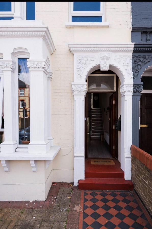 89 Mayes Road Vakantiehuis Londen