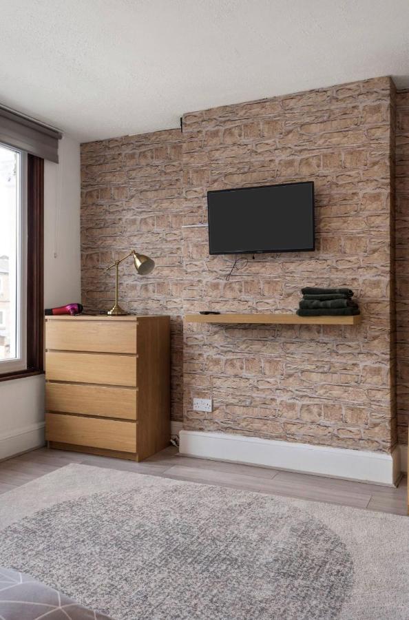 89 Mayes Road Vakantiehuis Londen