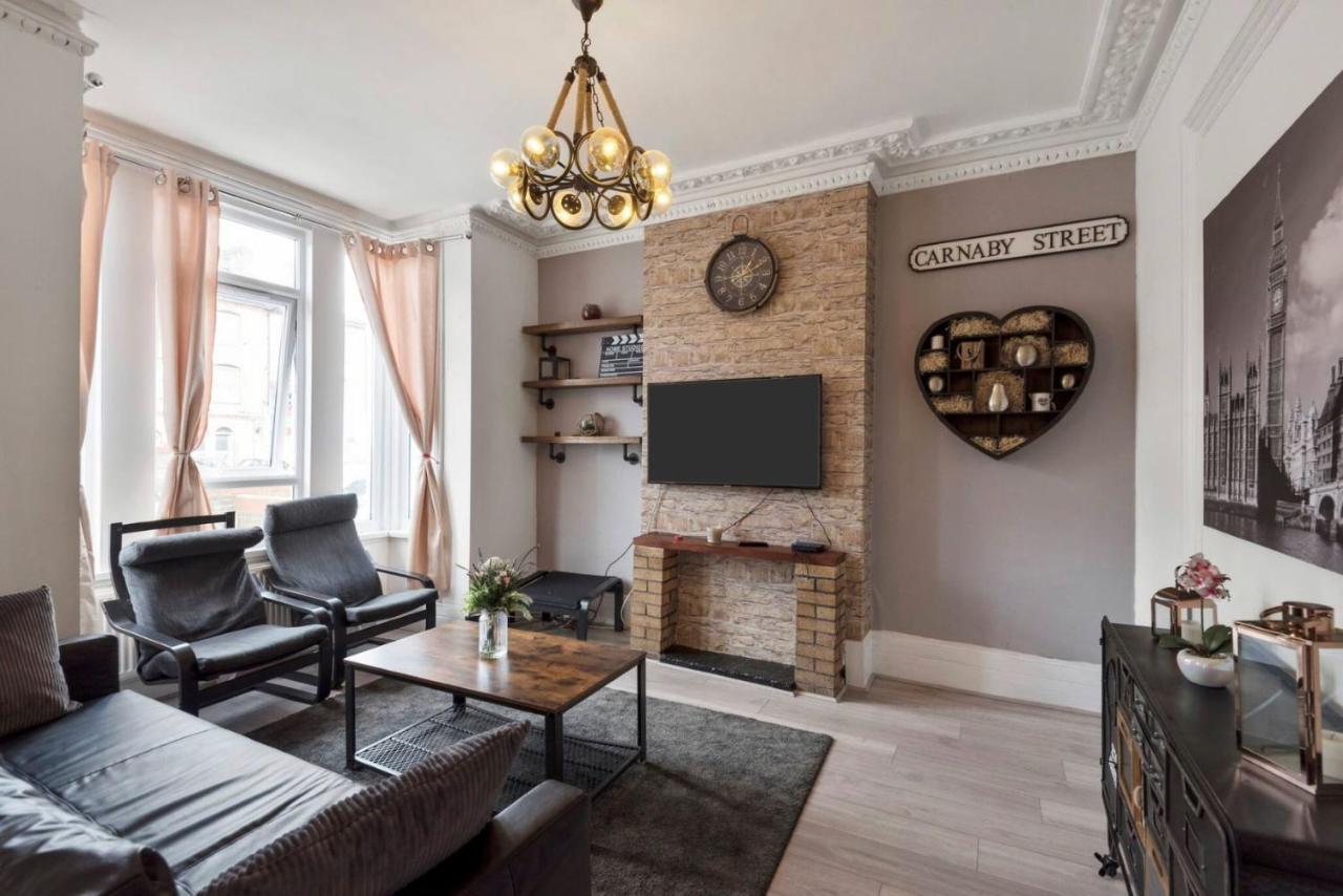 89 Mayes Road *