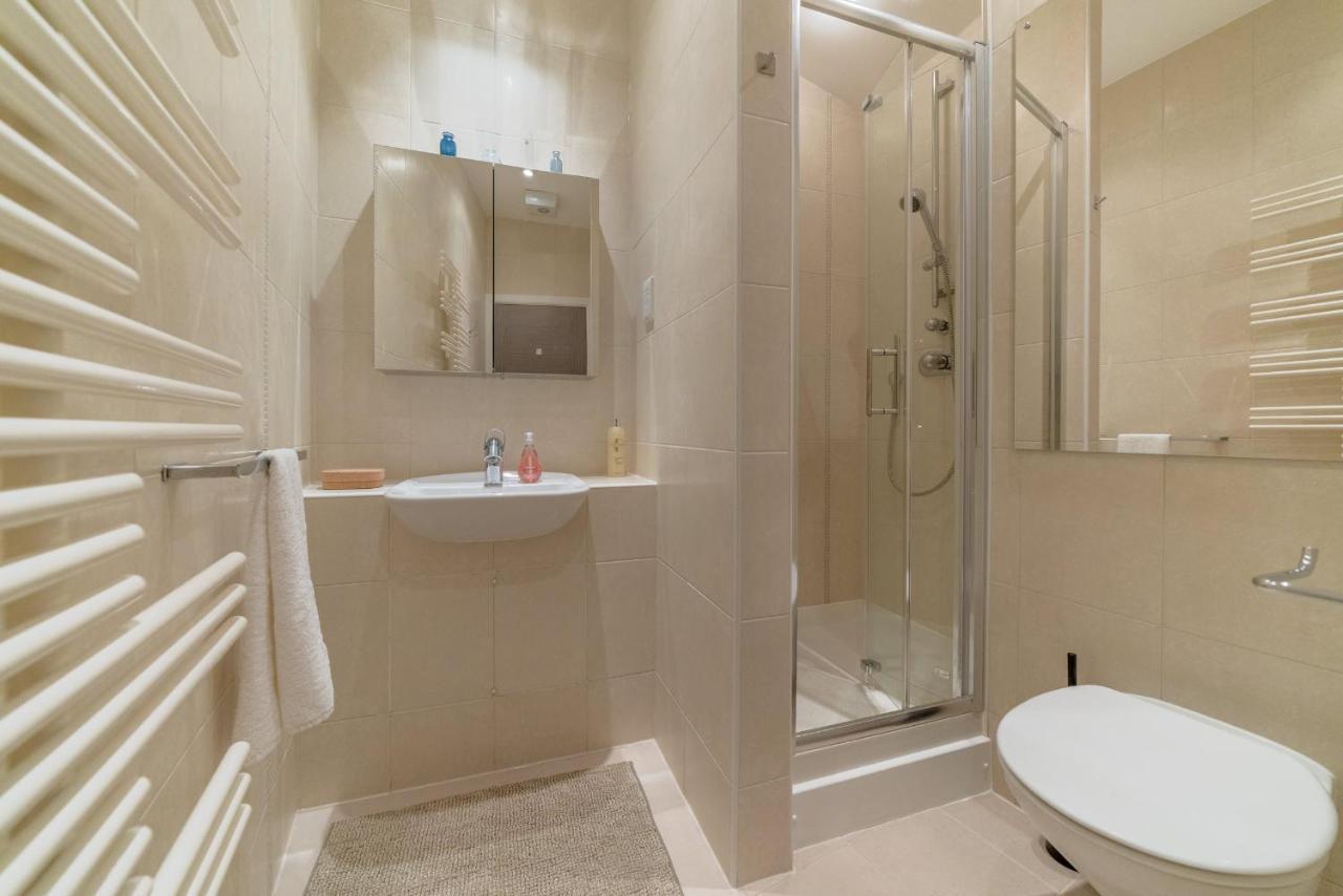 Huge & 3 Bedr, 4 Beds, 2,5 Bath Covent Gdn Apartamento