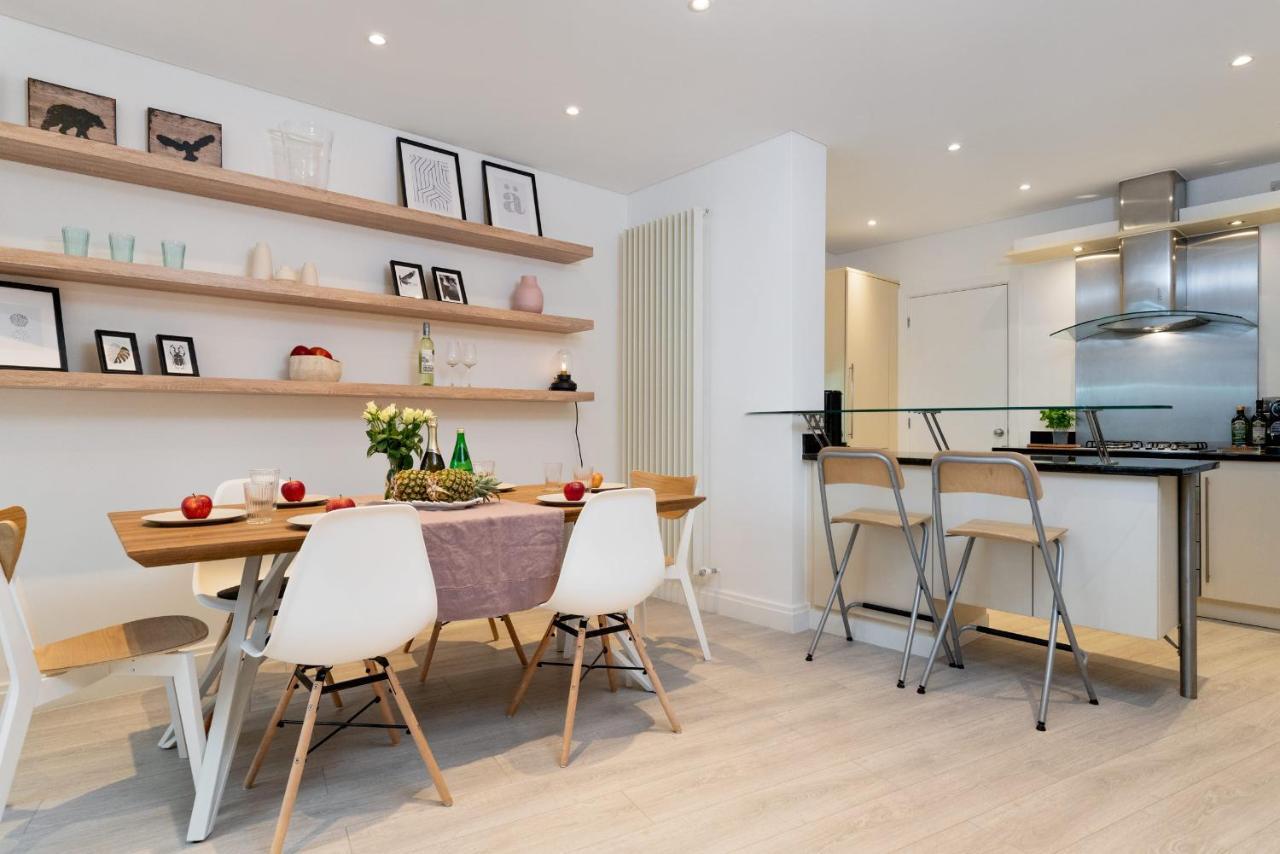 Apartamento Huge & 3 Bedr, 4 Beds, 2,5 Bath Covent Gdn