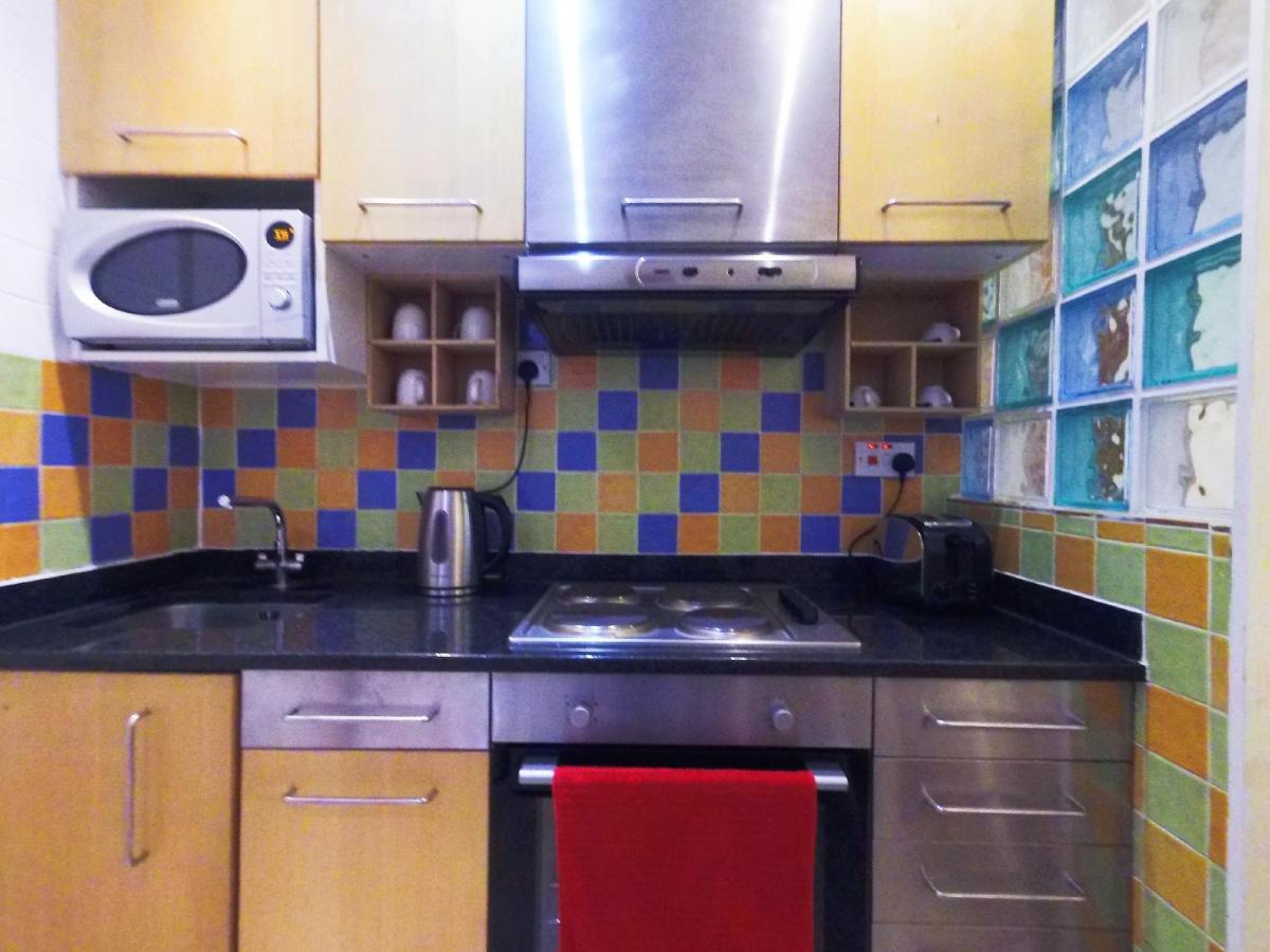 Apartment Flat 1 At 6 Taunton Mews