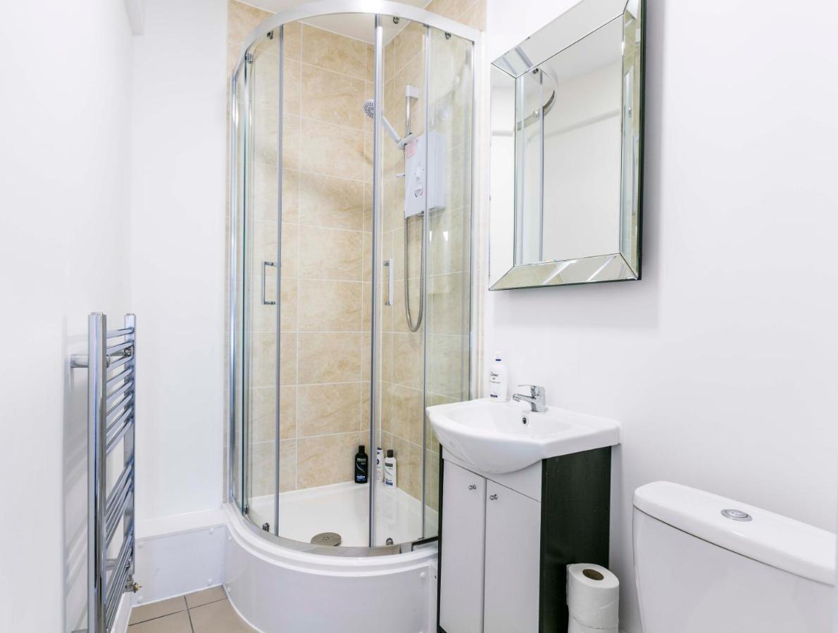Commercial City Appart hôtel *