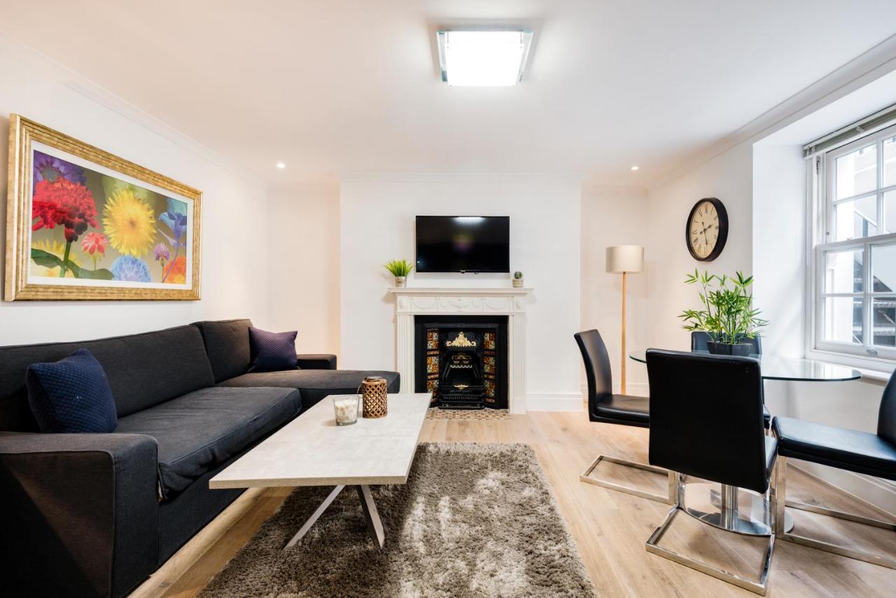 Appartement Large Two Bed With Private Entrance And Patio *