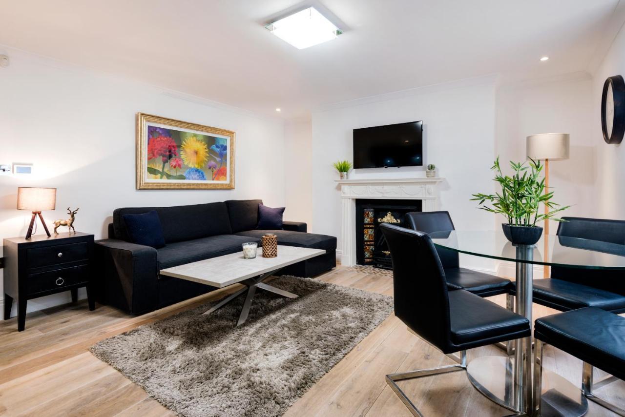 Appartement Large Two Bed With Private Entrance And Patio Londres