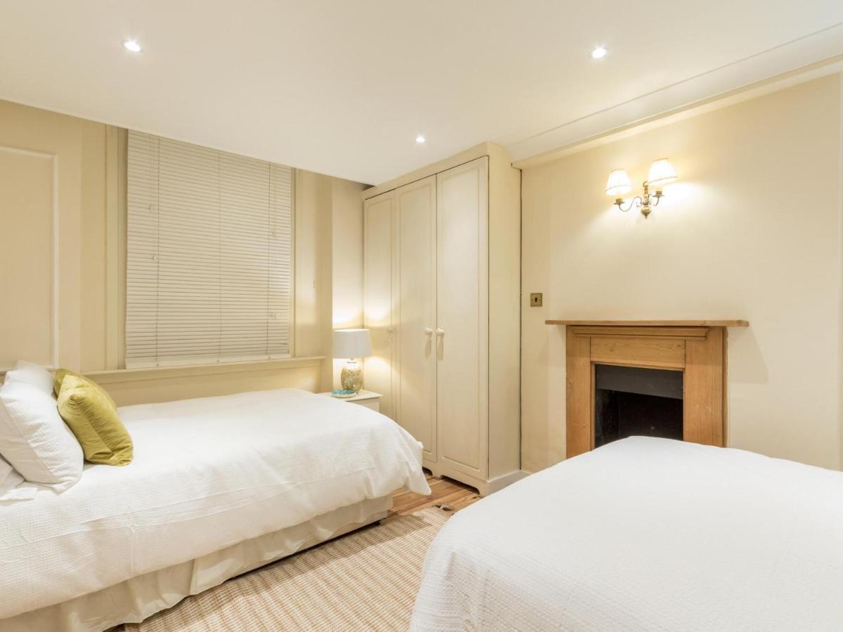 Comfortable One Bed In Central * Londres