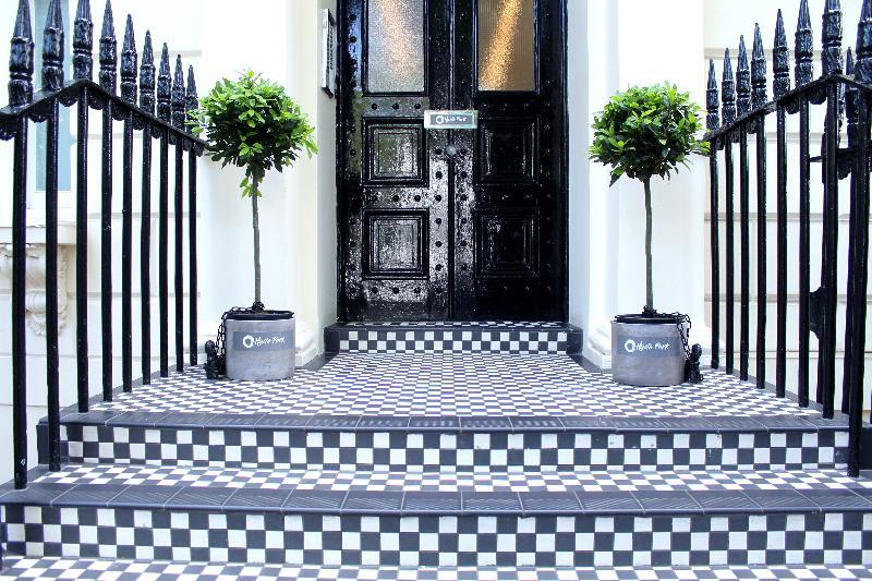 Apart-hotel 1 Craven Hill Gardens