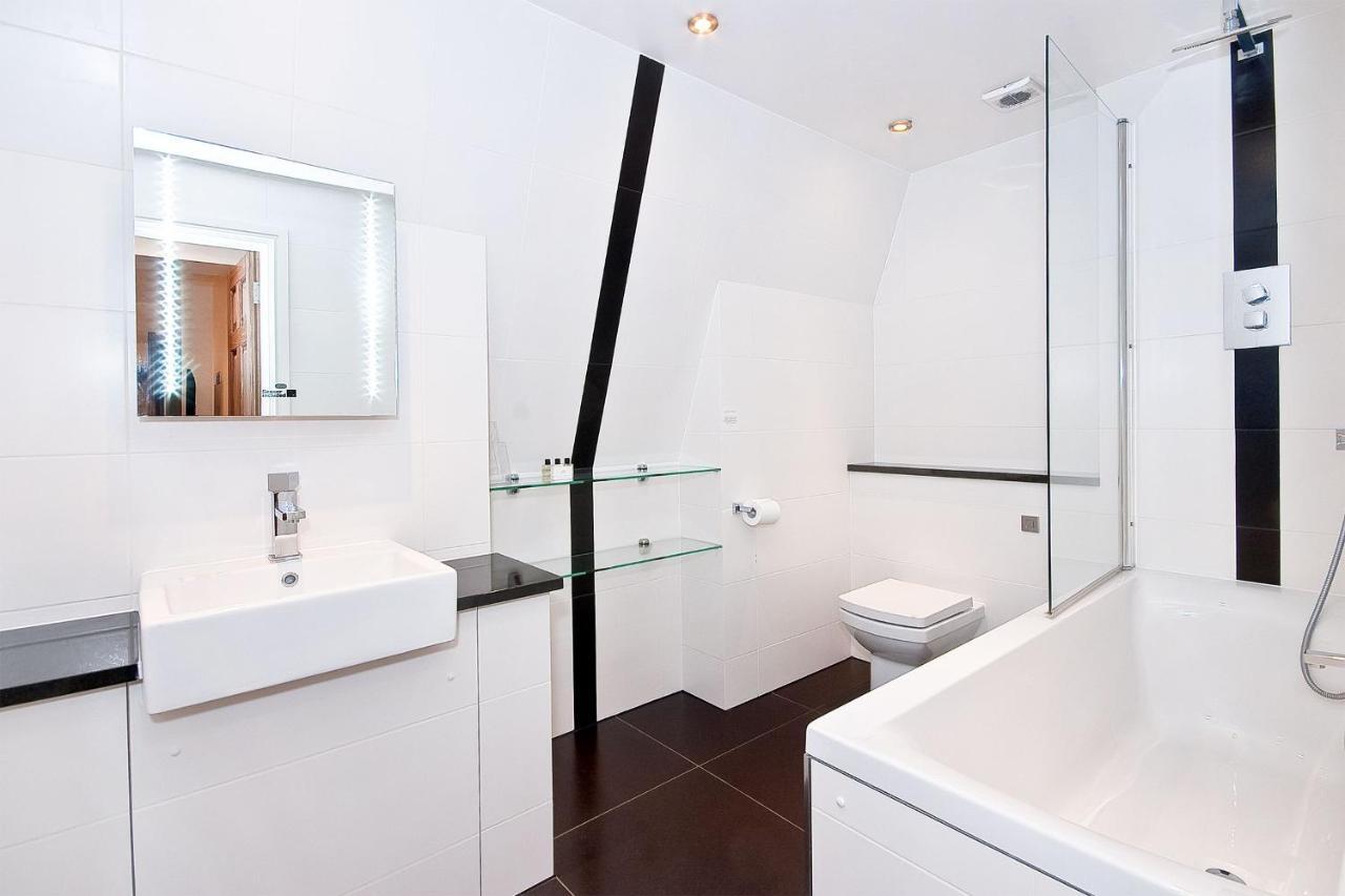 4, 48 Bishopsgate By Living Holiday home *