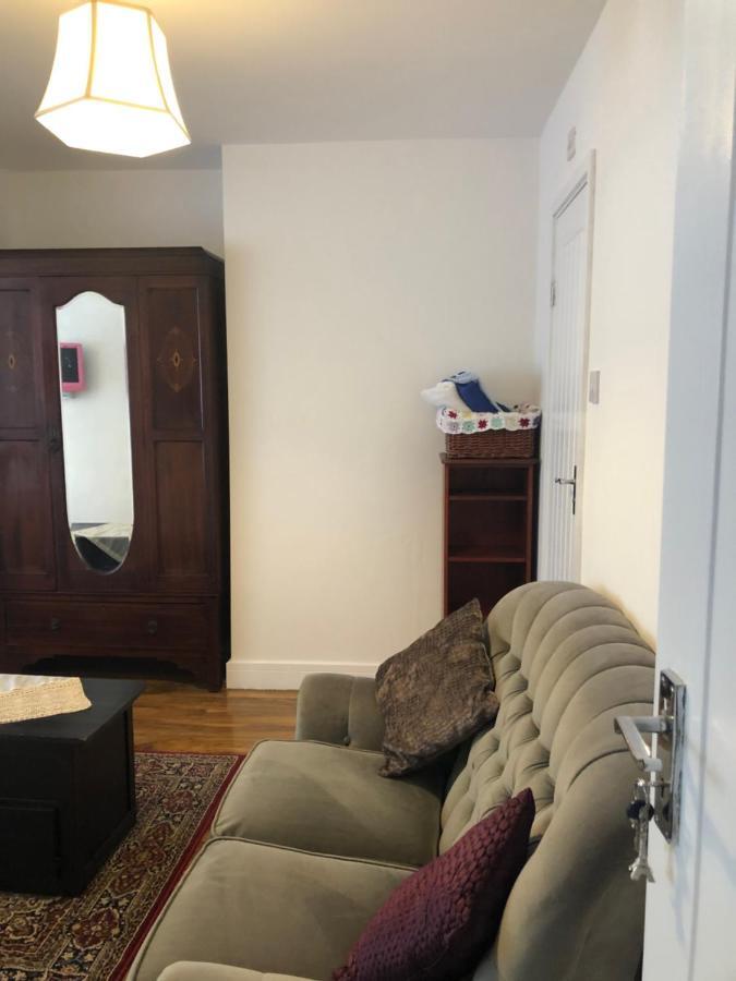 Eltham Flat