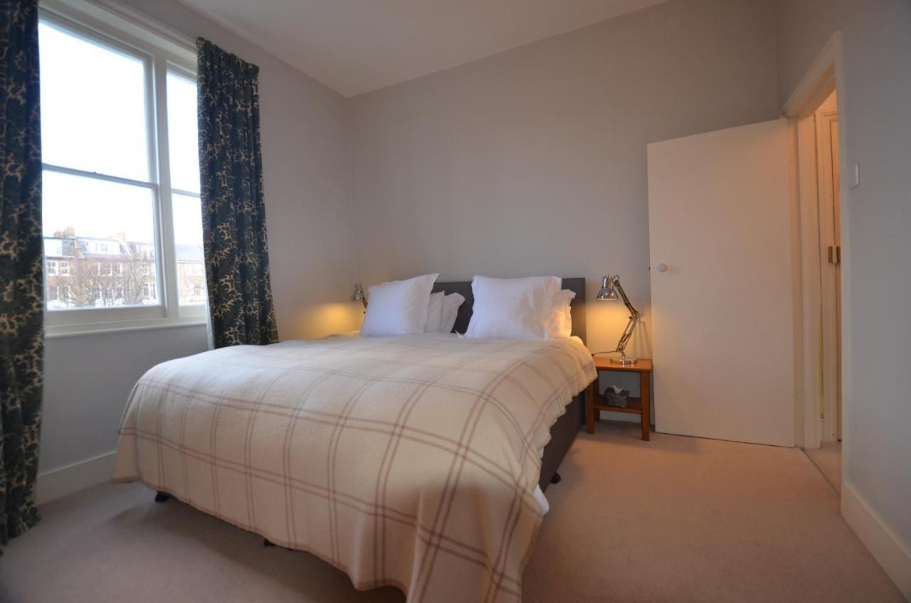 Notting Hill Charm -sleeps 5 - Urban Retreat *